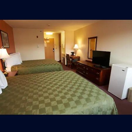 Coos Motor Inn Lancaster Eksteriør bilde